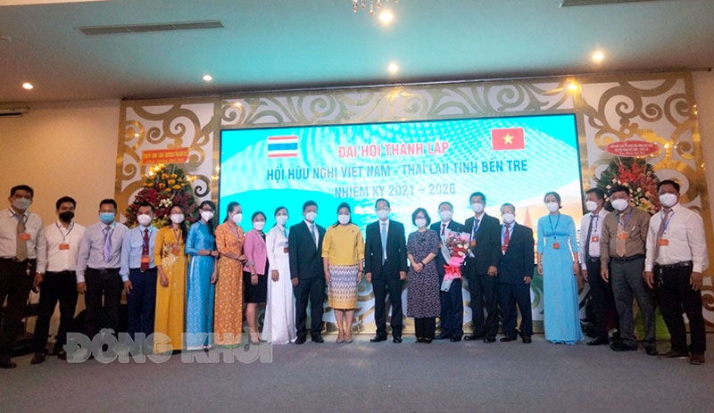 Công ty Tùng Phát Vina làm Hội viên chính thức của Hội hữu nghị Việt Nam - Thái Lan